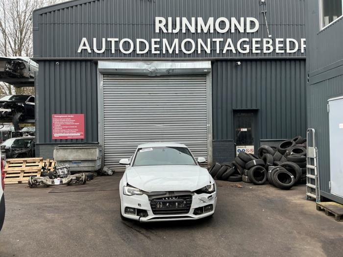 Gebruikte Rembol Audi A5 (8T3) 2.0 TDI 16V Prijs € 24,20 Inclusief btw aangeboden door Autodemontage Rijnmond BV
