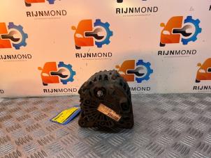 Gebruikte Dynamo Renault Trafic (1FL/2FL/3FL/4FL) 1.6 dCi 90 Prijs € 45,00 Margeregeling aangeboden door Autodemontage Rijnmond BV