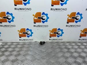 Gebruikte Brandstofdruk sensor Peugeot 308 CC (4B) 1.6 16V THP 150 Prijs € 39,99 Margeregeling aangeboden door Autodemontage Rijnmond BV