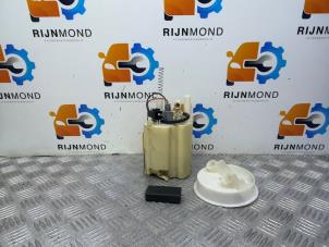 Gebruikte Tank element Pomp Mercedes C (W203) 1.8 C-180K 16V Prijs € 49,99 Margeregeling aangeboden door Autodemontage Rijnmond BV