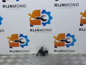 Gebruikte Turbodrukregelaar Renault Grand Scénic III (JZ) 1.4 16V TCe 130 Prijs € 19,99 Margeregeling aangeboden door Autodemontage Rijnmond BV