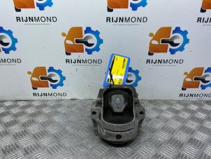 Gebruikte Motorsteun Audi A5 (8T3) 2.0 TDI 16V Prijs € 30,24 Inclusief btw aangeboden door Autodemontage Rijnmond BV