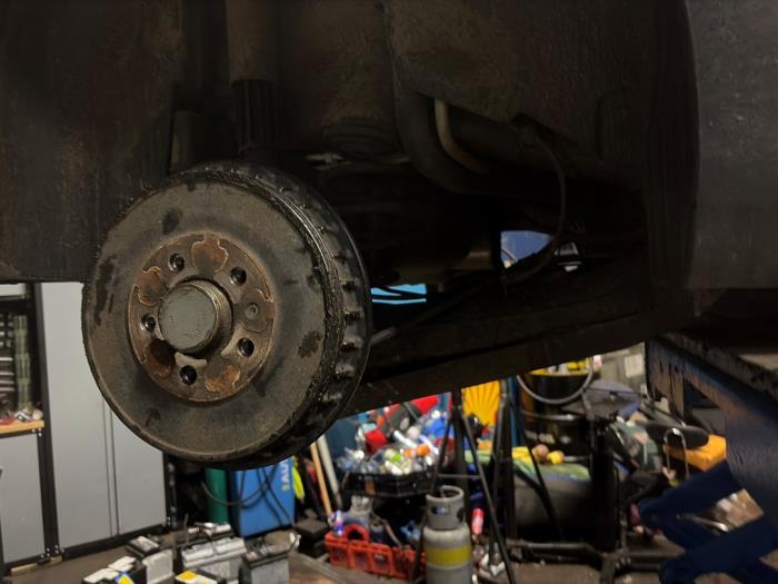 Achteras voorwielaandrijving van een Seat Arona (KJX) 1.0 TSI 12V 2021