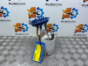 Gebruikte Tank element Pomp Volkswagen Polo VI (AW1) 1.0 TSI 12V Prijs op aanvraag aangeboden door Autodemontage Rijnmond BV