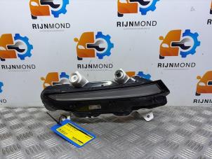 Gebruikte Dagrijverlichting links Peugeot 208 II (UB/UH/UP) 1.2 Vti 12V PureTech 100 Prijs € 120,99 Inclusief btw aangeboden door Autodemontage Rijnmond BV