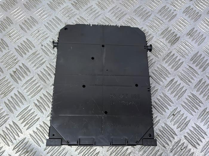 Computer Body Control van een Peugeot 208 II (UB/UH/UP) 1.2 Vti 12V PureTech 100 2020