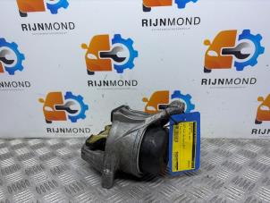 Gebruikte Motorsteun Audi A4 Avant (B9) 1.4 TFSI 16V Prijs € 49,99 Margeregeling aangeboden door Autodemontage Rijnmond BV