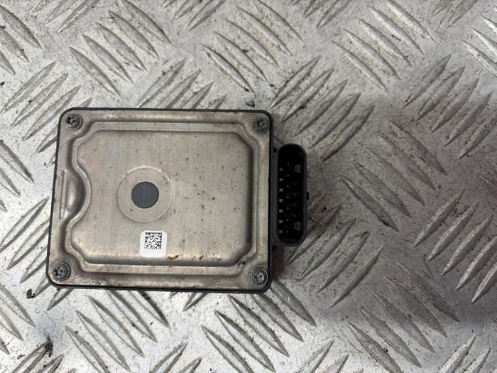 ACC Sensor (afstand) van een Seat Arona (KJX) 1.0 TSI 12V 2021