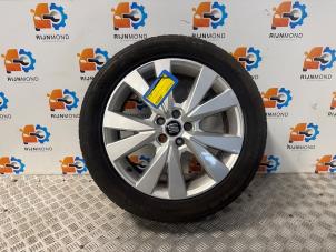 Gebruikte Velg + Band Seat Arona (KJX) 1.0 TSI 12V Prijs op aanvraag aangeboden door Autodemontage Rijnmond BV