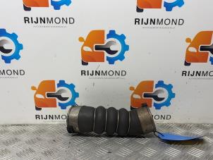 Gebruikte Intercooler Slang BMW 5 serie (G30) 530d 3.0 TwinPower Turbo 24V Prijs € 30,24 Inclusief btw aangeboden door Autodemontage Rijnmond BV