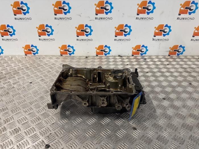Gebruikte Carterpan Opel Corsa F (UB/UH/UP) 1.2 Turbo 12V 100 Prijs op aanvraag aangeboden door Autodemontage Rijnmond BV
