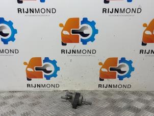 Gebruikte Vacuum ventiel Opel Corsa F (UB/UH/UP) 1.2 Turbo 12V 100 Prijs € 12,09 Inclusief btw aangeboden door Autodemontage Rijnmond BV