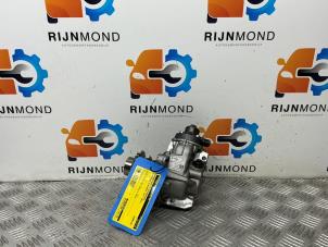 Gebruikte Brandstofpomp Mechanisch Mercedes E (W213) E-220d 2.0 Turbo 16V Prijs € 241,99 Inclusief btw aangeboden door Autodemontage Rijnmond BV