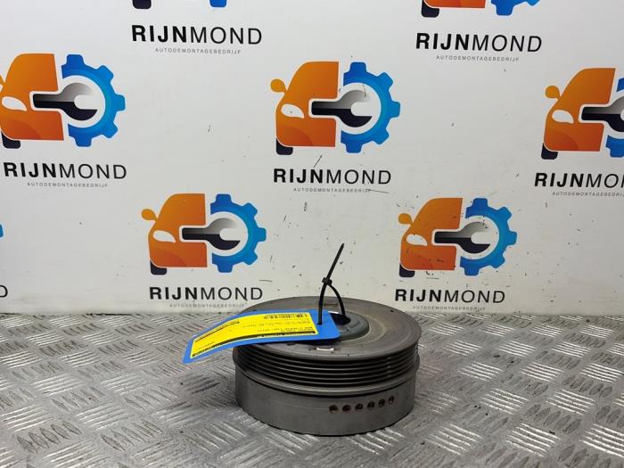 Gebruikte Krukas Poelie BMW 1 serie (F20) 118i 1.5 TwinPower 12V Prijs € 72,59 Inclusief btw aangeboden door Autodemontage Rijnmond BV