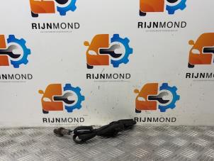 Gebruikte Nox sensor BMW 5 serie (G30) 530d 3.0 TwinPower Turbo 24V Prijs € 151,24 Inclusief btw aangeboden door Autodemontage Rijnmond BV