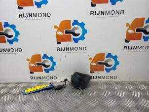 Gebruikte Toeter Volkswagen Polo VI (AW1) 1.0 TSI 12V Prijs € 14,99 Margeregeling aangeboden door Autodemontage Rijnmond BV