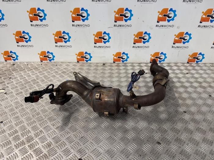 Gebruikte Katalysator Ford Focus 3 1.0 Ti-VCT EcoBoost 12V 100 Prijs € 223,85 Inclusief btw aangeboden door Autodemontage Rijnmond BV