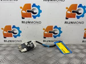 Gebruikte Accu sensor Dacia Jogger 1.0 TCe 100 Bi-Fuel , ECO-G 12V Prijs € 49,99 Margeregeling aangeboden door Autodemontage Rijnmond BV