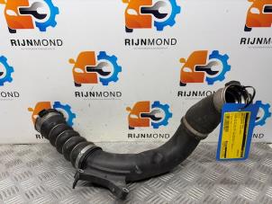 Gebruikte Intercooler Buis BMW 2 serie Active Tourer (F45) 220i 2.0 TwinPower Turbo 16V Prijs € 72,59 Inclusief btw aangeboden door Autodemontage Rijnmond BV