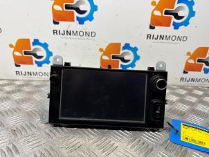 Gebruikte Navigatie Systeem Renault Clio IV (5R) 0.9 Energy TCE 90 12V Prijs € 124,99 Margeregeling aangeboden door Autodemontage Rijnmond BV