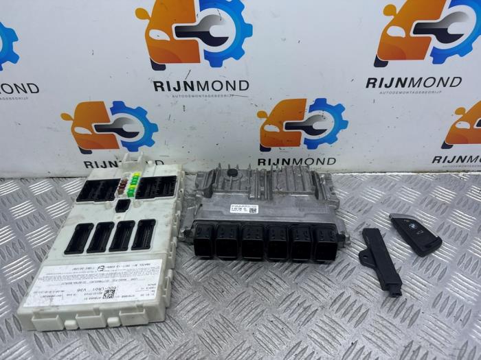 Gebruikte Kontaktslot + computer BMW 2 serie Gran Tourer (F46) 218i 1.5 TwinPower Turbo 12V Prijs op aanvraag aangeboden door Autodemontage Rijnmond BV