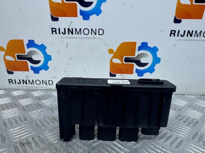 Gebruikte Module (diversen) BMW 2 serie Gran Tourer (F46) 218i 1.5 TwinPower Turbo 12V Prijs € 24,19 Inclusief btw aangeboden door Autodemontage Rijnmond BV