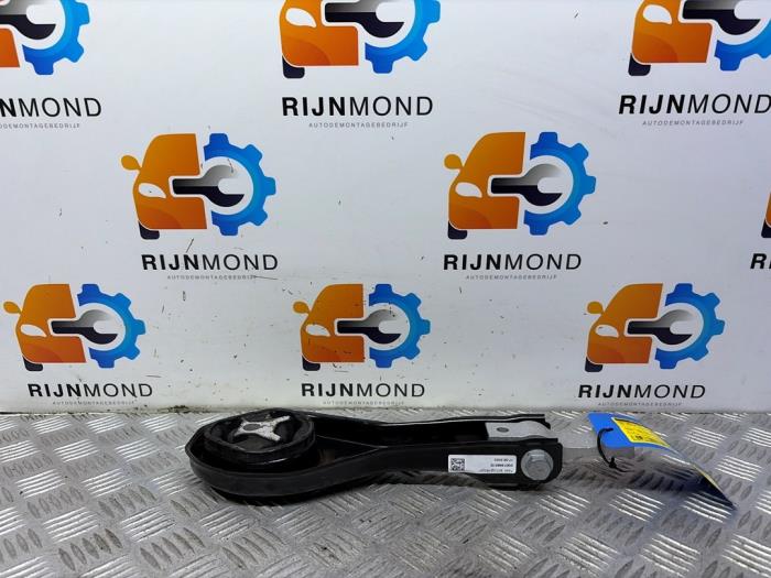 Nieuwe Motorrubber Volkswagen Polo VI (AW1) 2.0 GTI Prijs op aanvraag aangeboden door Autodemontage Rijnmond BV