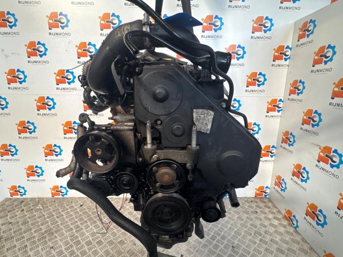 Gebruikte Motor Ford Transit Connect 1.8 Tddi Prijs € 1.250,00 Margeregeling aangeboden door Autodemontage Rijnmond BV