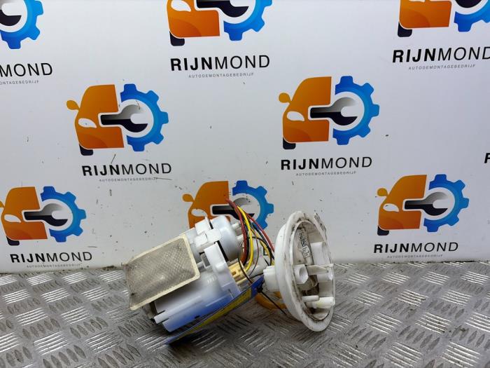 Gebruikte Tank element Pomp Audi A4 Avant (B9) 2.0 45 TFSI Mild hybrid 16V Quattro Prijs € 99,99 Margeregeling aangeboden door Autodemontage Rijnmond BV