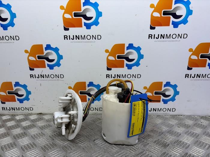Gebruikte Tank element Pomp Mercedes B (W246/W242) 2.1 B-200 CDI BlueEFFICIENCY, B-200d 16V Prijs € 36,29 Inclusief btw aangeboden door Autodemontage Rijnmond BV