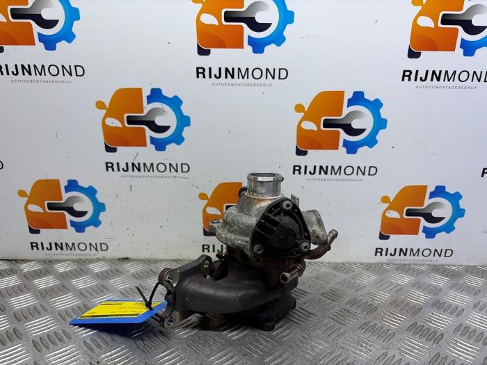 Gebruikte G-lader Ford Grand C-Max (DXA) 1.0 Ti-VCT EcoBoost 12V 125 Prijs € 239,99 Margeregeling aangeboden door Autodemontage Rijnmond BV