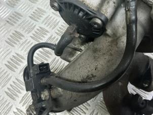 Turbo van een Opel Astra J (PC6/PD6/PE6/PF6) 1.4 Turbo 16V 2012