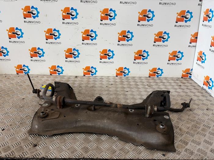 Gebruikte Subframe Renault Clio III (BR/CR) 1.4 16V Prijs op aanvraag aangeboden door Autodemontage Rijnmond BV
