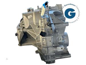 Gebruikte Versnellingsbak Volkswagen Transporter/Caravelle T6 2.0 TDI 150 4Motion Prijs € 2.601,50 Inclusief btw aangeboden door Ganzeboom Transmissies