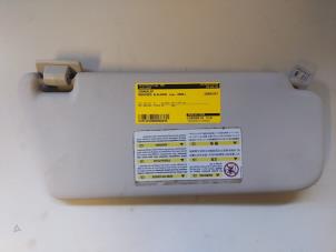 Gebruikte Zonneklep Mercedes B (W245) 1.5 B-160 16V Prijs € 14,00 Margeregeling aangeboden door Autodemontage VDW