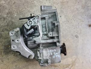 Gebruikte Versnellingsbak Seat Leon (5FB) 2.0 TDI FR 16V Prijs € 225,00 Margeregeling aangeboden door Autodemontage VDW