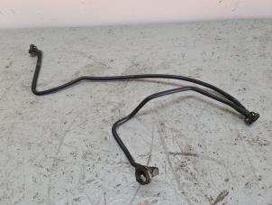 Gebruikte Leiding (diversen) Mercedes A (W176) 1.6 A-180 16V Prijs € 22,00 Margeregeling aangeboden door Autodemontage VDW