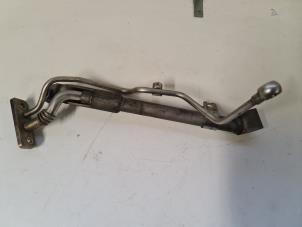 Gebruikte Oliedruk Leiding Volkswagen Golf VI Cabrio (1K) 2.0 TDI 16V Prijs € 14,00 Margeregeling aangeboden door Autodemontage VDW