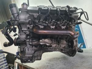 Gebruikte Motor Mercedes S (W220) 5.0 S-500 V8 24V Prijs € 450,00 Margeregeling aangeboden door Autodemontage VDW