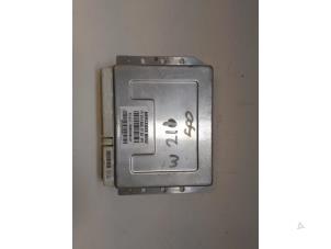 Gebruikte Luchtvering module Mercedes E (W211) 2.7 E-270 CDI 20V Prijs € 93,00 Margeregeling aangeboden door Autodemontage VDW