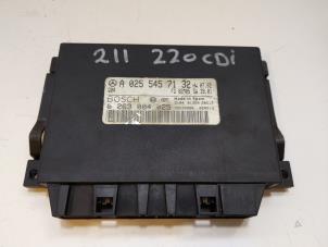 Gebruikte Computer Automatische Bak Mercedes E (W211) 2.2 E-220 CDI 16V Prijs € 30,00 Margeregeling aangeboden door Autodemontage VDW