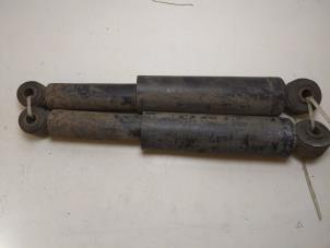 Gebruikte Schokbreker set Mercedes Vito (639.6) 2.2 109 CDI 16V Prijs € 37,00 Margeregeling aangeboden door Autodemontage VDW