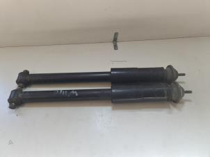 Gebruikte Schokbreker set Mercedes S (W140) 2.8 300 SE Prijs € 30,00 Margeregeling aangeboden door Autodemontage VDW