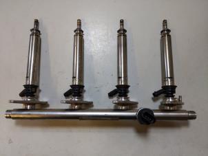 Gebruikte Common rail (Injectie) Mercedes A (W176) 1.6 A-180 16V Prijs € 112,00 Margeregeling aangeboden door Autodemontage VDW