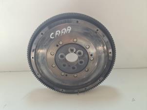 Gebruikte Vliegwiel Volkswagen Multivan T5 (7E/7HC/7HF/7HM) 2.0 TDI DRF Prijs € 74,00 Margeregeling aangeboden door Autodemontage VDW