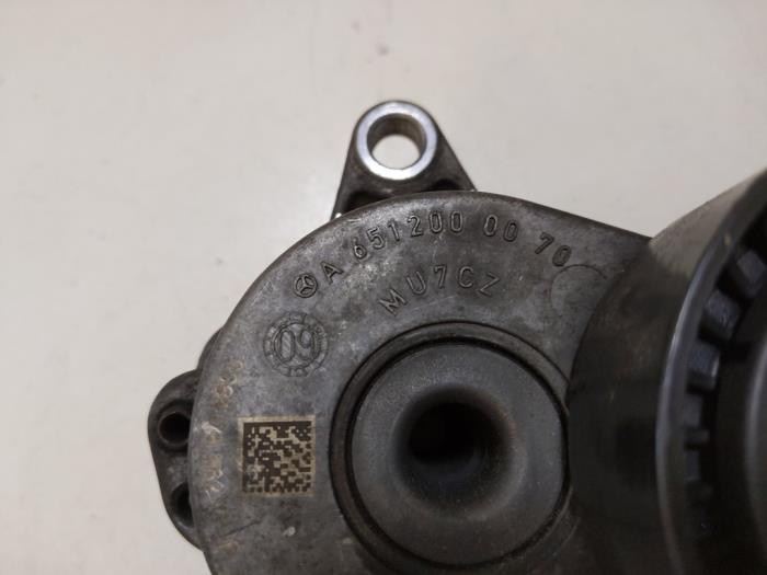 Spanner multiriem van een Mercedes-Benz E (W212) E-250 CDI 16V BlueEfficiency,BlueTec 2013