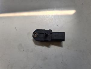 Gebruikte Sensor map (inlaatspruitstuk) Peugeot 206 (2A/C/H/J/S) 1.4 HDi Prijs € 14,00 Margeregeling aangeboden door Autodemontage VDW