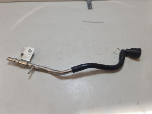 Gebruikte Leiding (diversen) Mercedes A (W176) 1.6 A-180 16V Prijs € 18,00 Margeregeling aangeboden door Autodemontage VDW