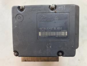 Gebruikte ABS Pomp Renault Master II (FD/HD) 2.2 dCi 16V Prijs € 37,00 Margeregeling aangeboden door Autodemontage VDW