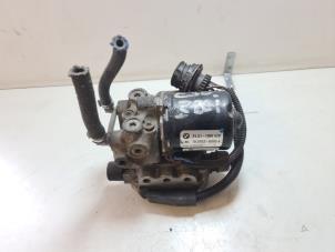 Gebruikte ABS Pomp BMW 3 serie (E36/4) 320i 24V Prijs € 74,00 Margeregeling aangeboden door Autodemontage VDW